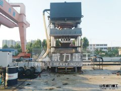 定做4000吨四柱液压机 YW32液压机厂家