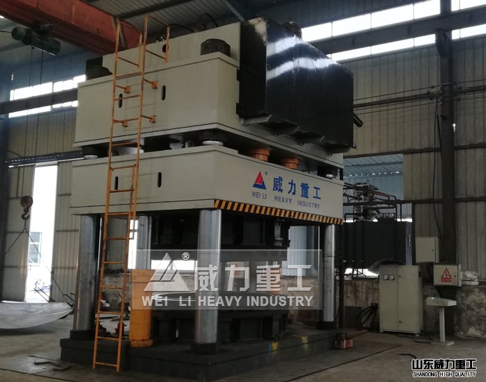 汽车保险杠冲压成型液压机
